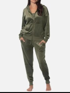 Olive Green Velour Hoodie & Jogger Set
